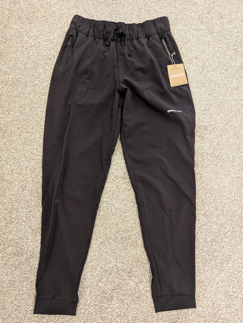 Patagonia Women's Terrebonne Black Joggers Small